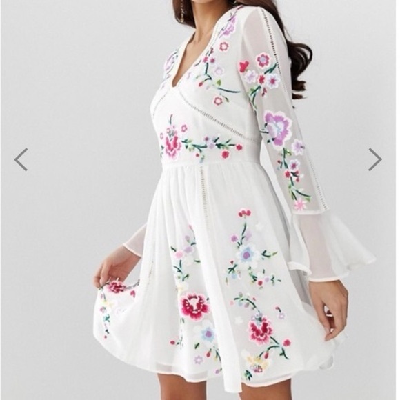 ASOS | Pink and Red Bell Sleeve Sundress MIDI with Embroidery - Picture 2 of 16